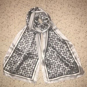 NWT Coach Classic Logo Print Scarf